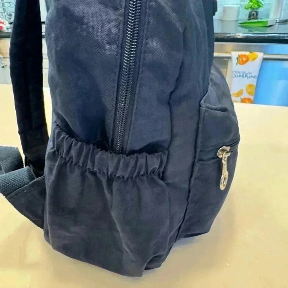 Aotian back back adjustable padded straps zip compartments back & front - Picture 3 of 12